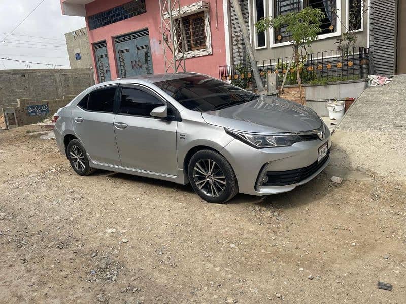 Toyota Corolla Altis 2018 1