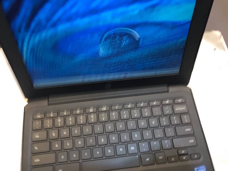 Hp chromebook 11G6 EE for sale 2