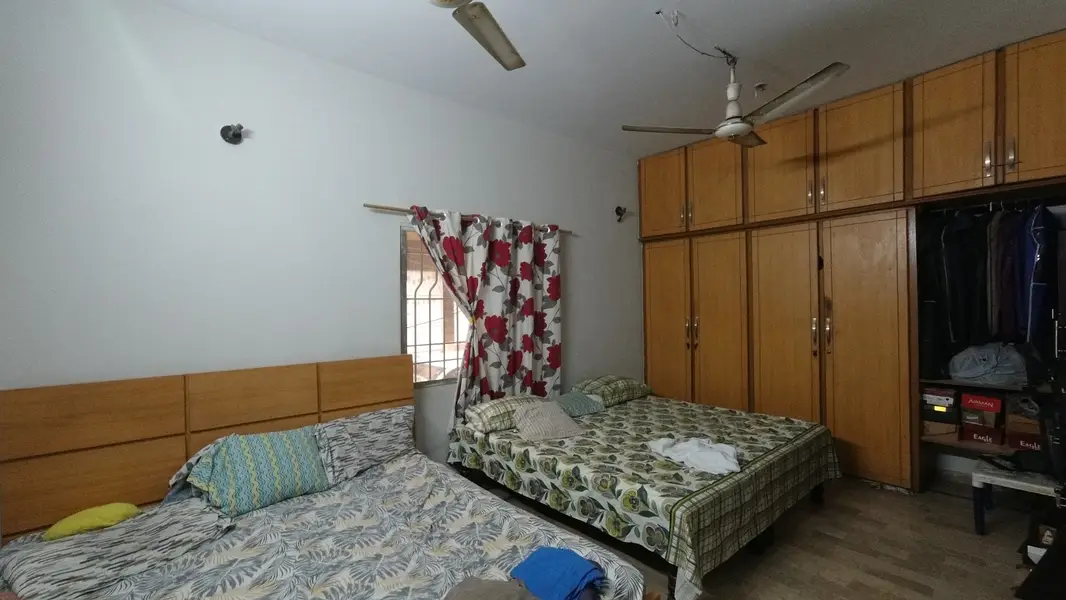 3 Bed DD Flat For Sale Opposite Aladin Park Gulshan E Iqbal Block10A