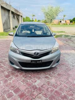 Toyota Vitz 2011