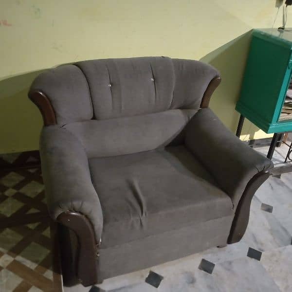 5 Seater Sofa Set ( used ) 1