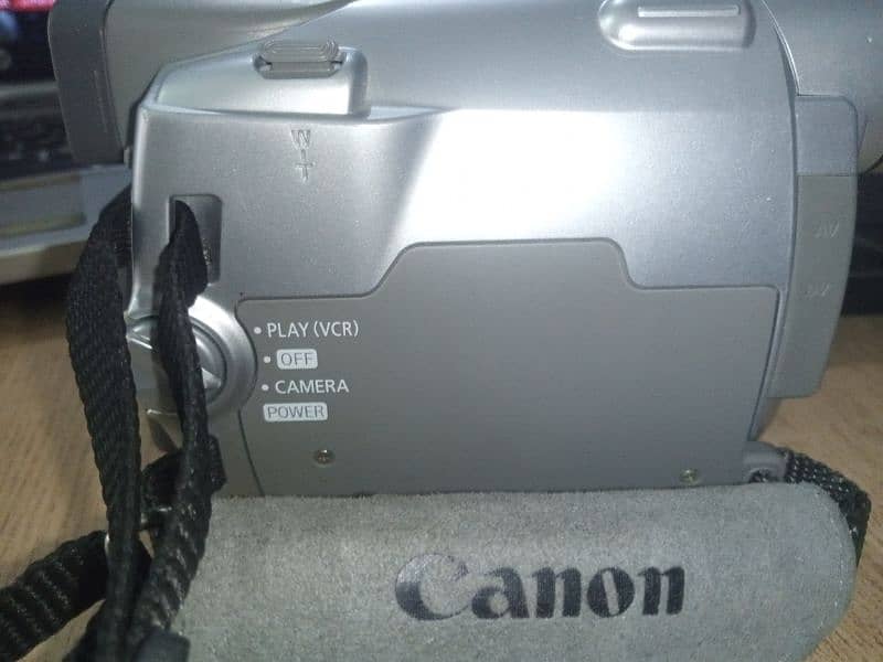 CANON MV800I DV  CAM NEW FRESH CONDITION 4