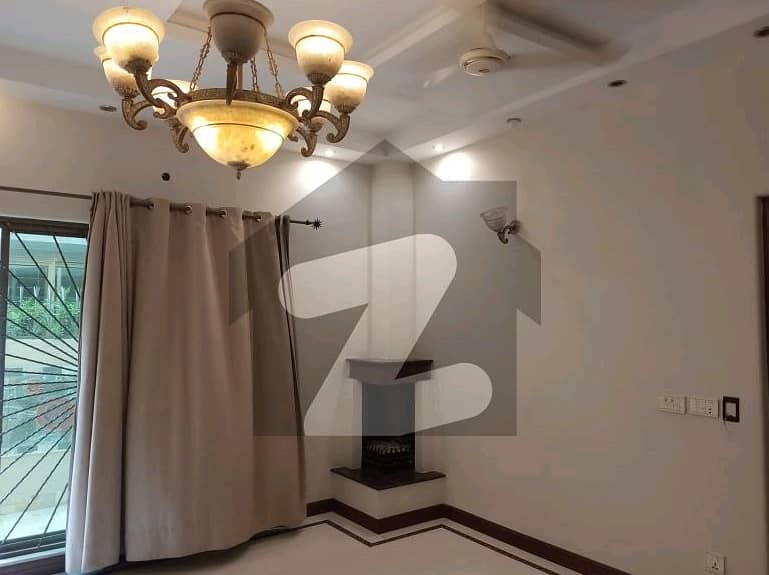 10 MARLA HOUSE FOR SALE IN DD BLOCK DHA PHASEN 4 LAHORE 1