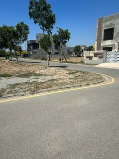 8 Marla Corner 60 Fit Road Plot Beautifully Constructed Prime Location Residential Plot Is Available For Sale In New Lahore City Phase 2