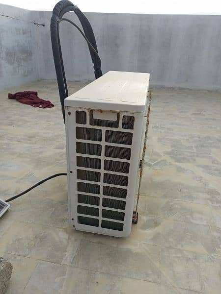 1 ton Haier split ac he uesd he pr condition achii he 3