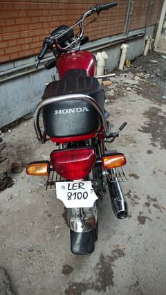 Honda CD 70 for