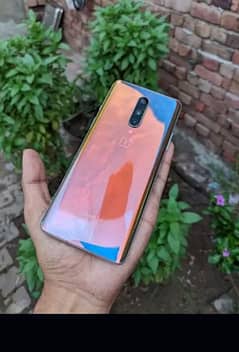 OnePlus 8 global dual sim 10/10 ( Achi tarha sey add ko parh len)