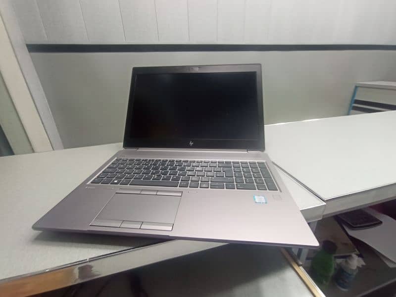 HP Zbook 15 G5 Workstation Core i7 8th Gen H 3