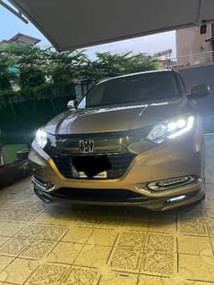 Honda Vezel 2016