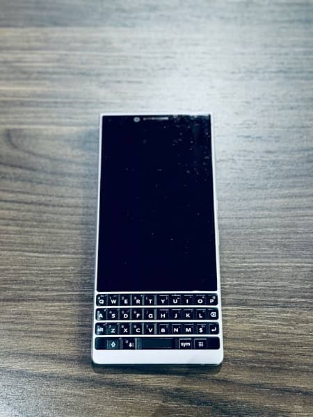 Blackberry Key 2 Silver Edition 6