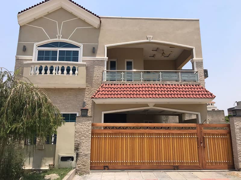 Kanal house for rent in phase 7 bahria town Rawalpindi 0