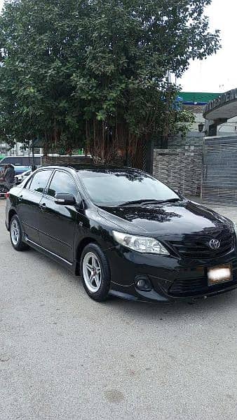 Corolla Altis 1.6 2011 Cruis Control Black 2