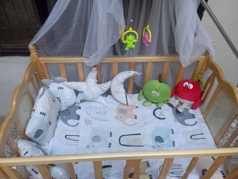 Premium Baby Cot 2