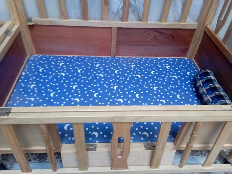 Premium Baby Cot 6