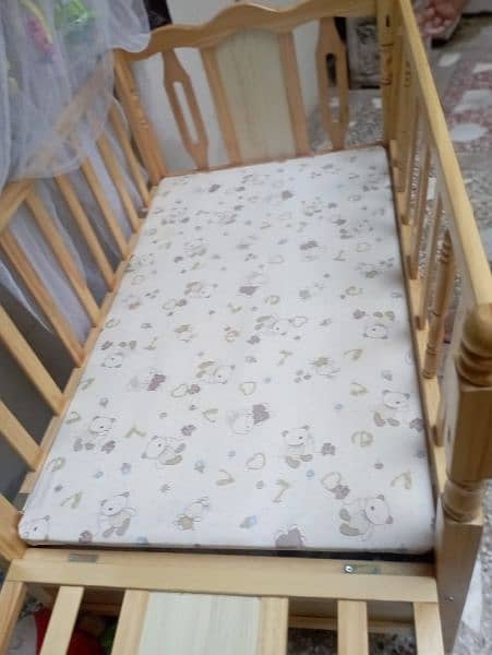 Premium Baby Cot 7