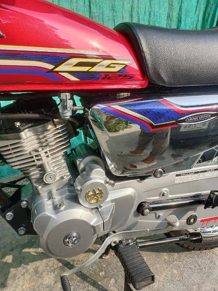 Honda 125 self start chrome edition 2024 5