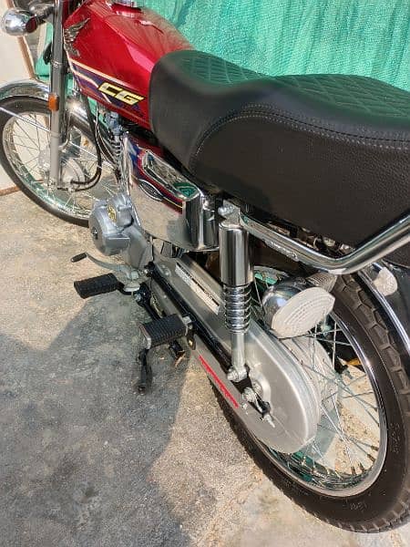 Honda 125 self start chrome edition 2024 7