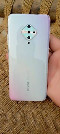 vivo y51