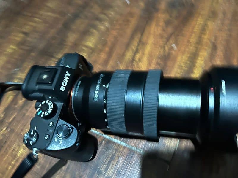 Sony A7R3 camera and Lens FE 4\24-105 G OSS 1