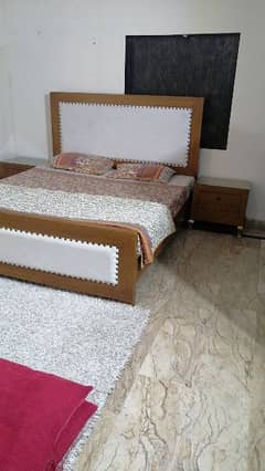 ply wood bed brand new has not been used