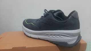 Sketchers Arch fit size 9 us