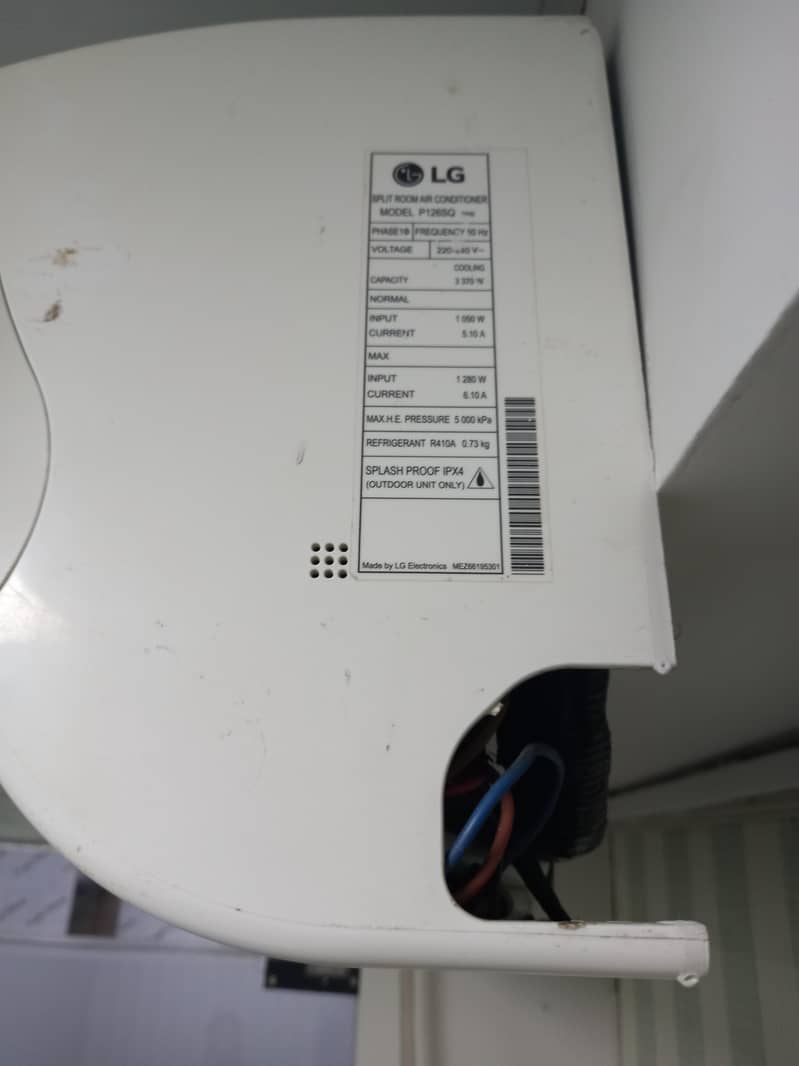 Running Inverter AC (Air Conditioners) Availabe For Sale 7