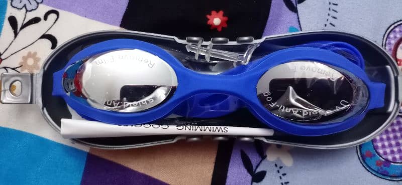 Imported swimming Goggles 3