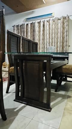 dinning table with 8 chairs