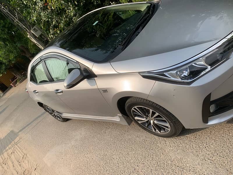 Toyota Corolla Altis 1.6 Automatic 2019 4