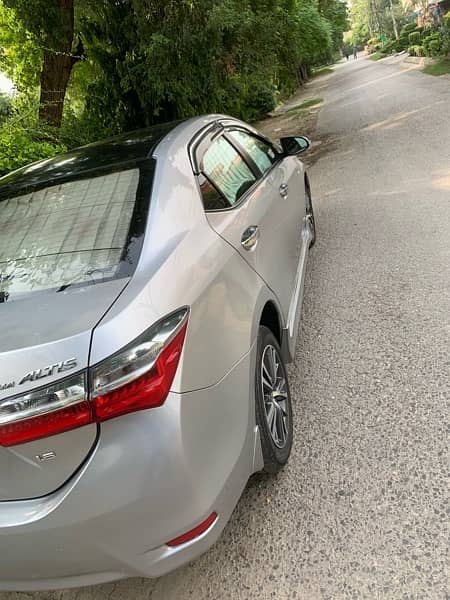 Toyota Corolla Altis 1.6 Automatic 2019 10