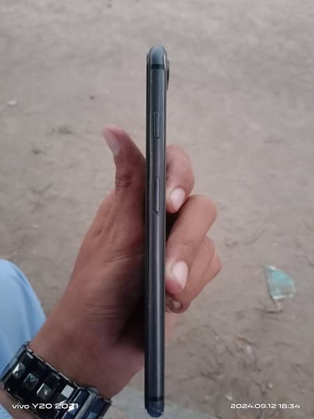 I phone 8plus urjent for sale 4