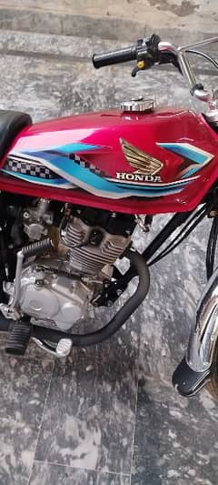 Honda 125 tank