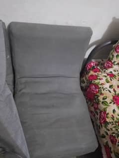 prelovd sofa