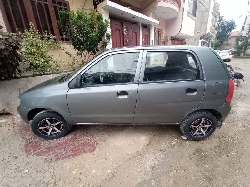 Suzuki Alto 2012 2