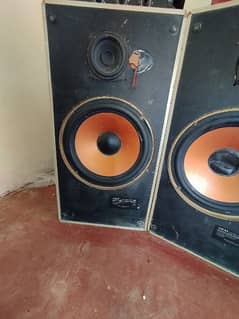 is speaker is very good