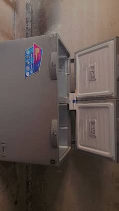 Dawlance inverter deep freezer