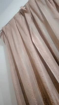 5 curtains