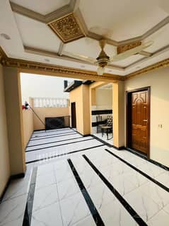 10 marla full house single story very hot location beatifull house for sale in layyah