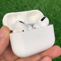 Airpods pro White and black color