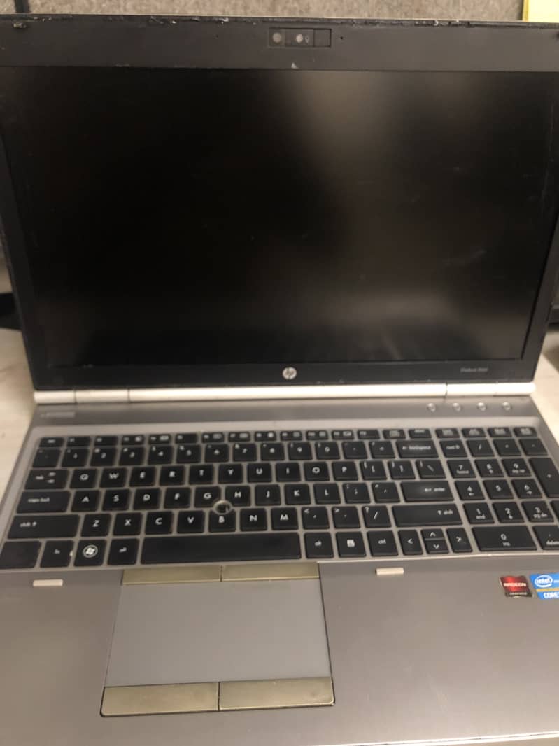 HP EliteBook 8560P,  i7 2nd Gen, 1gb AMD Readon Graphics 3