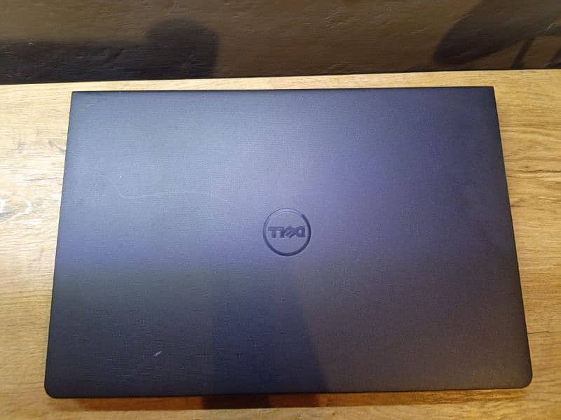 Inspiron 15" 3000 8GB ram i3 8th gen" 1