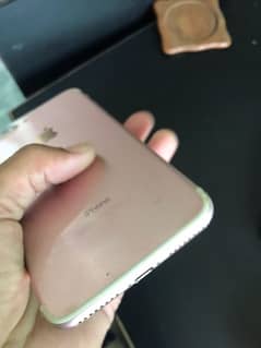 I phone 7 plus 128 gb 03037223400