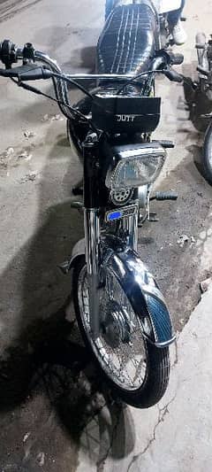 Honda CD 70 2023