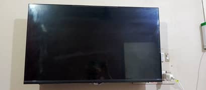 Akira 32 inch led with six months warranty 0