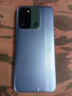 Tecno spark 8c