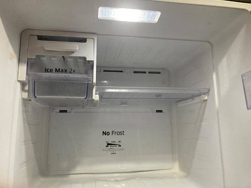 Samsung refrigerator new condition for sale 2