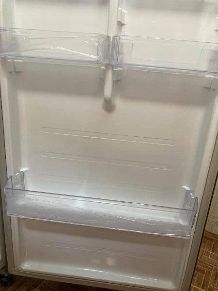 Samsung refrigerator new condition for sale 10