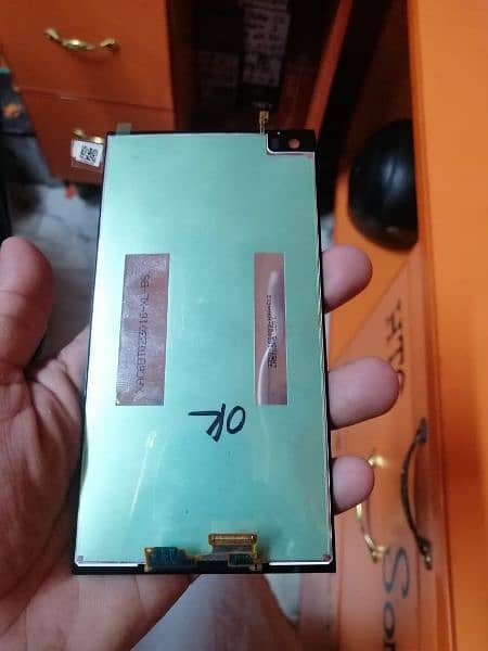 Lg v20 v30 v60 velvet original LCD panel available 1