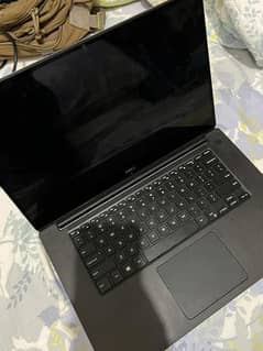 Dell Precision 5530 core i7 8 gen 16 GB gaming 4k