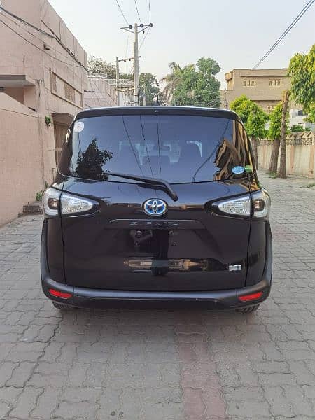 Toyota Sienta G Automatic 2017 model 2023 cleared and 2024 registered 1